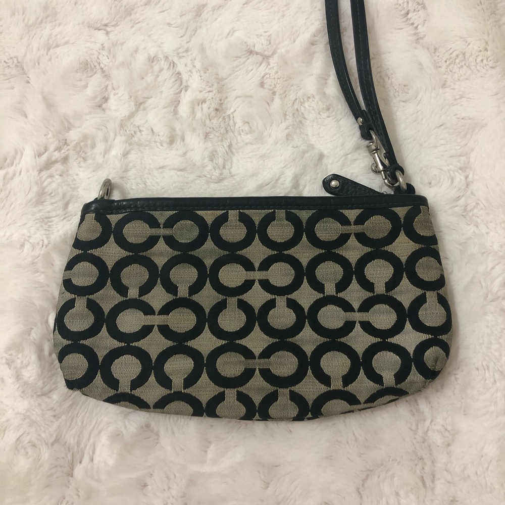 Black Coach wristlet/clutch - Picture 2 of 8